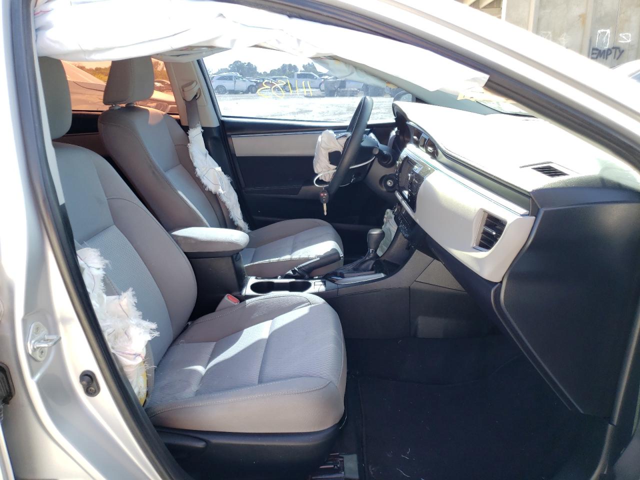 Photo 5 from auction – 2016 TOYOTA COROLLA L with VIN 5YFBURHE5GP557486