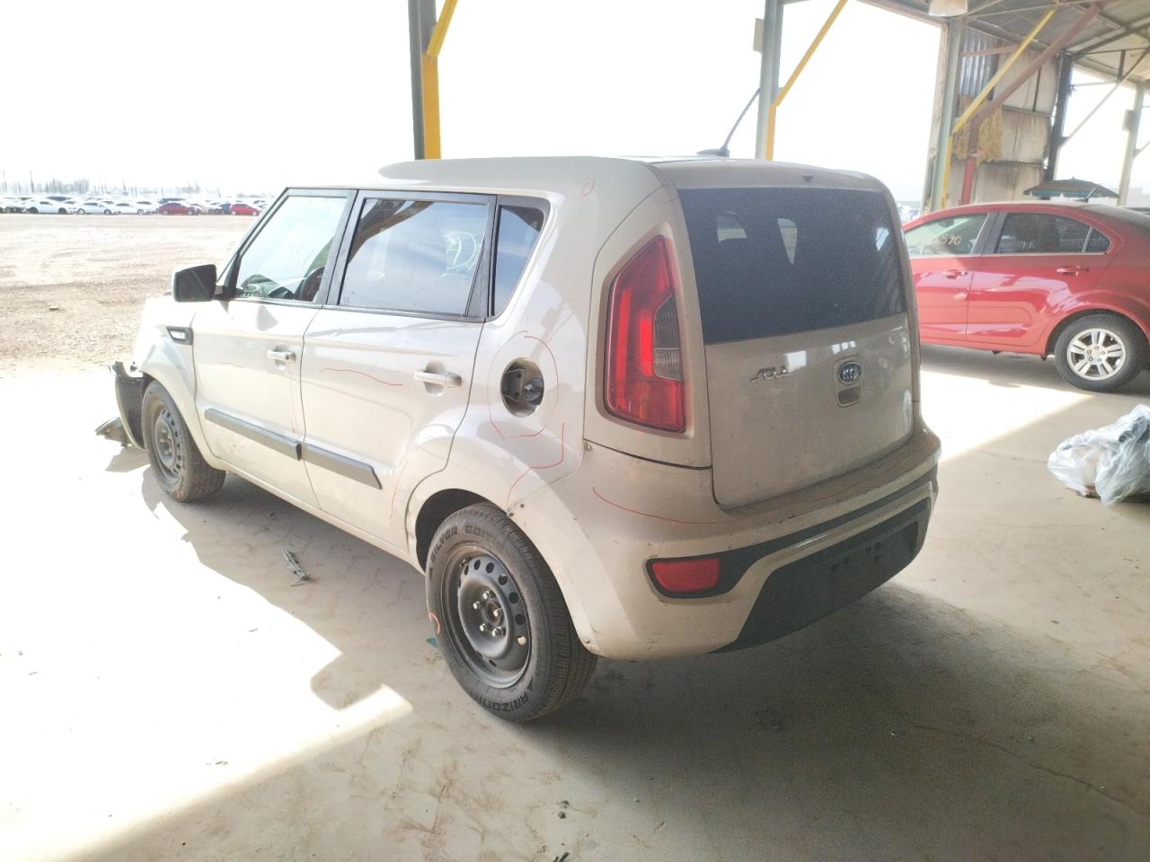 Photo 3 from auction – 2012 KIA SOUL with VIN KNDJT2A50C7476567