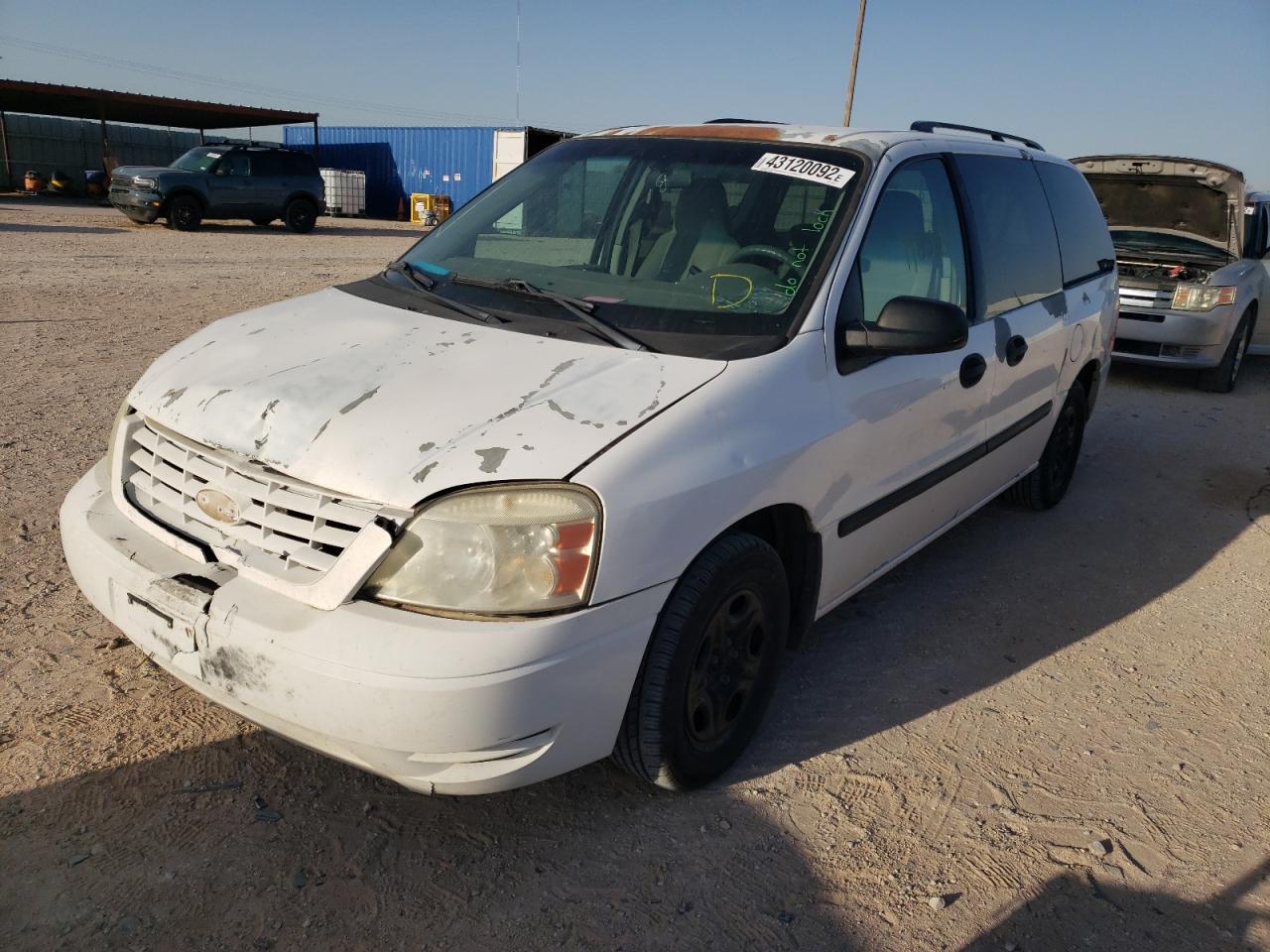 Photo 2 from auction – 2005 FORD FREESTAR S with VIN 2FMZA51605BA03552