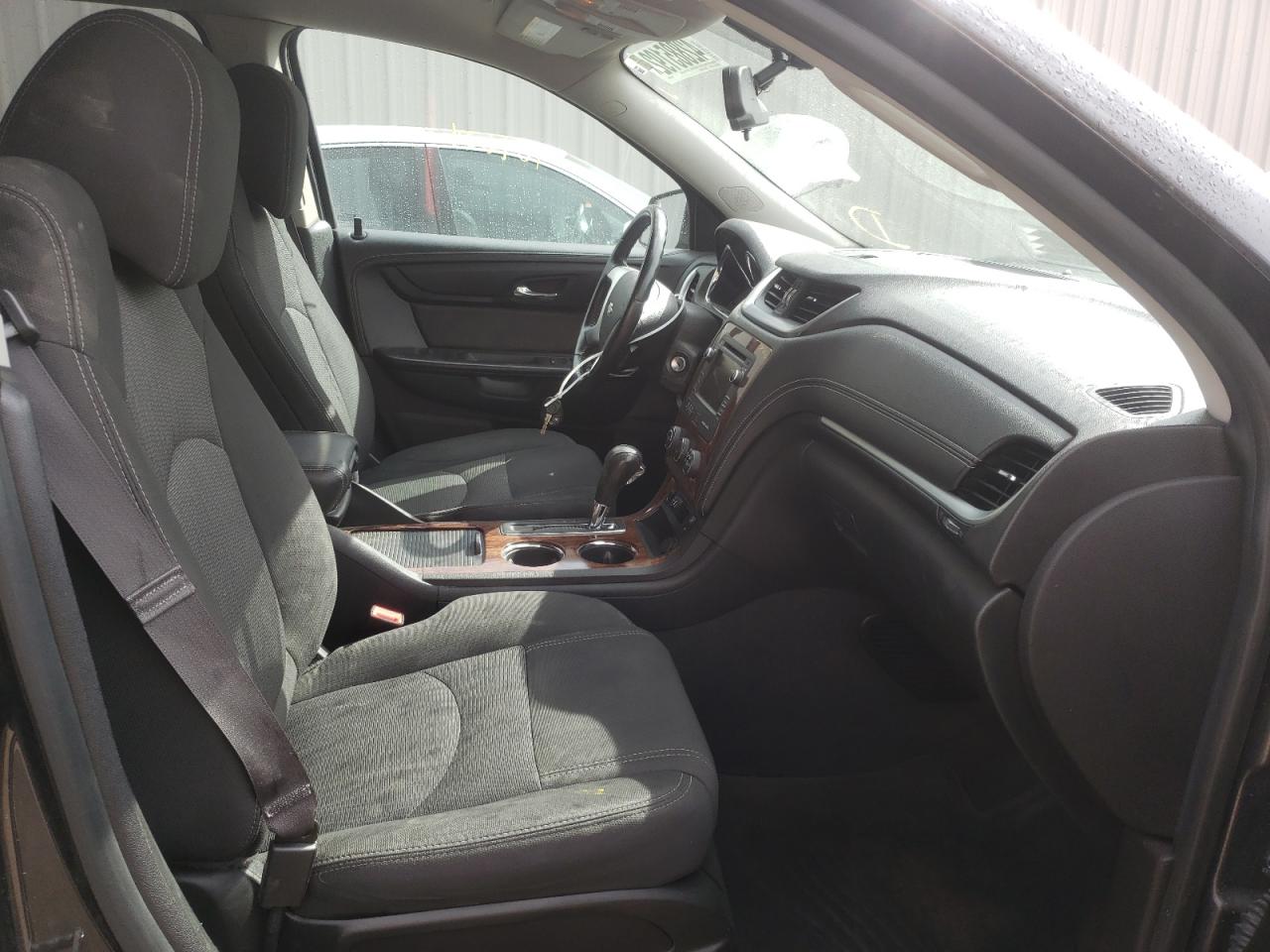 Photo 5 from auction – 2014 CHEVROLET TRAVERSE L with VIN 1GNKVGKD5EJ362627