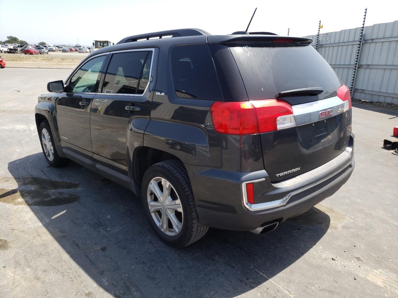 Photo 3 from auction – 2017 GMC TERRAIN SL with VIN 2GKALNEK3H6180472