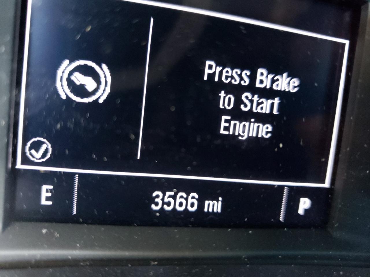 Photo 8 from auction – 2022 CHEVROLET MALIBU LT with VIN 1G1ZD5ST0NF120930