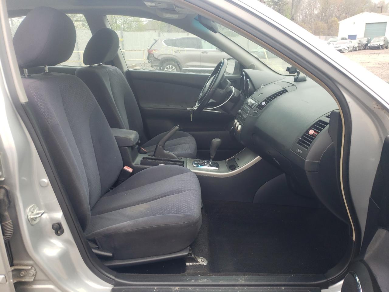 Photo 5 from auction – 2006 NISSAN ALTIMA S with VIN 1N4AL11D36N373702
