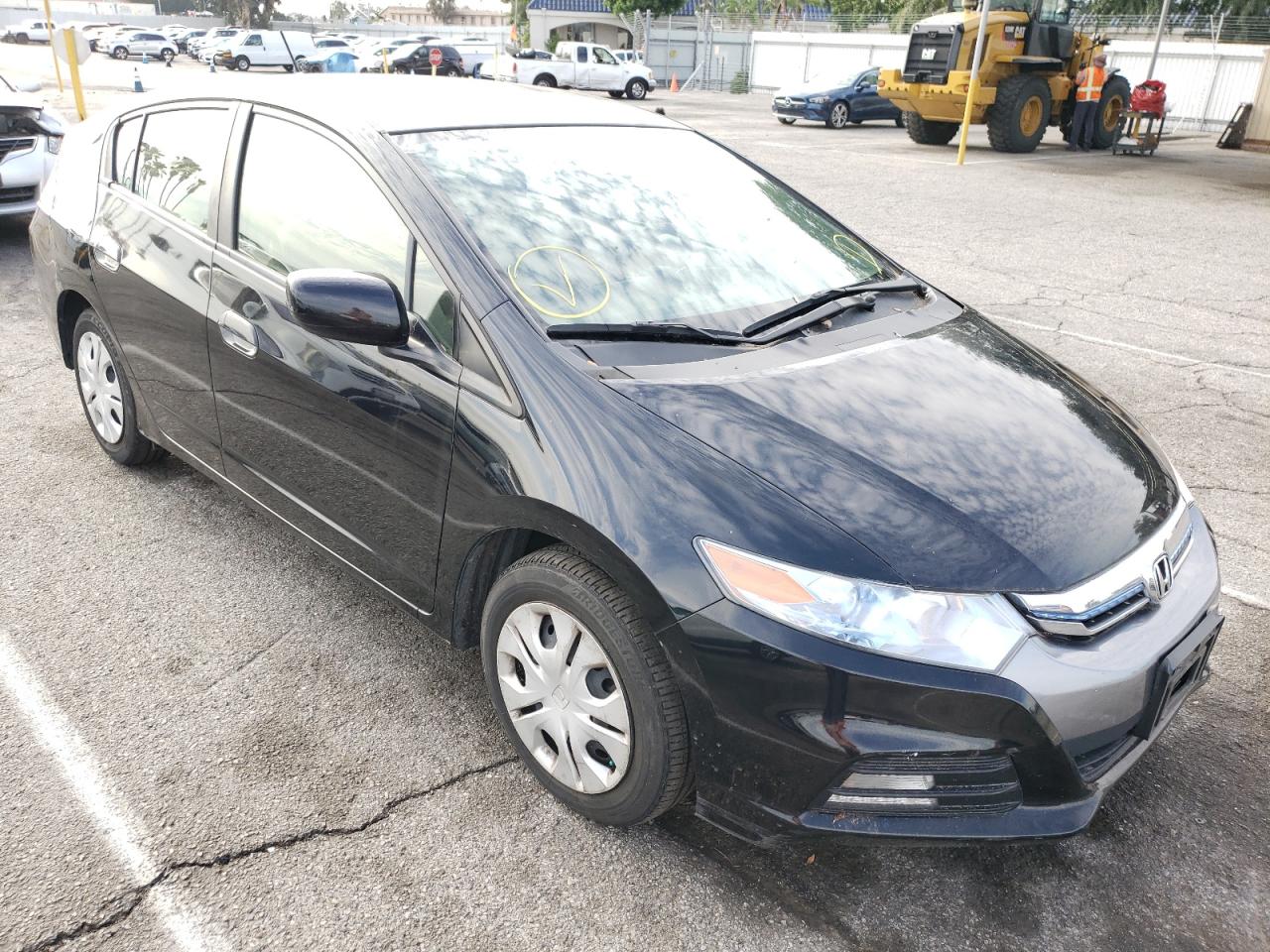 Photo 1 from auction – 2013 HONDA INSIGHT with VIN JHMZE2H32DS003820