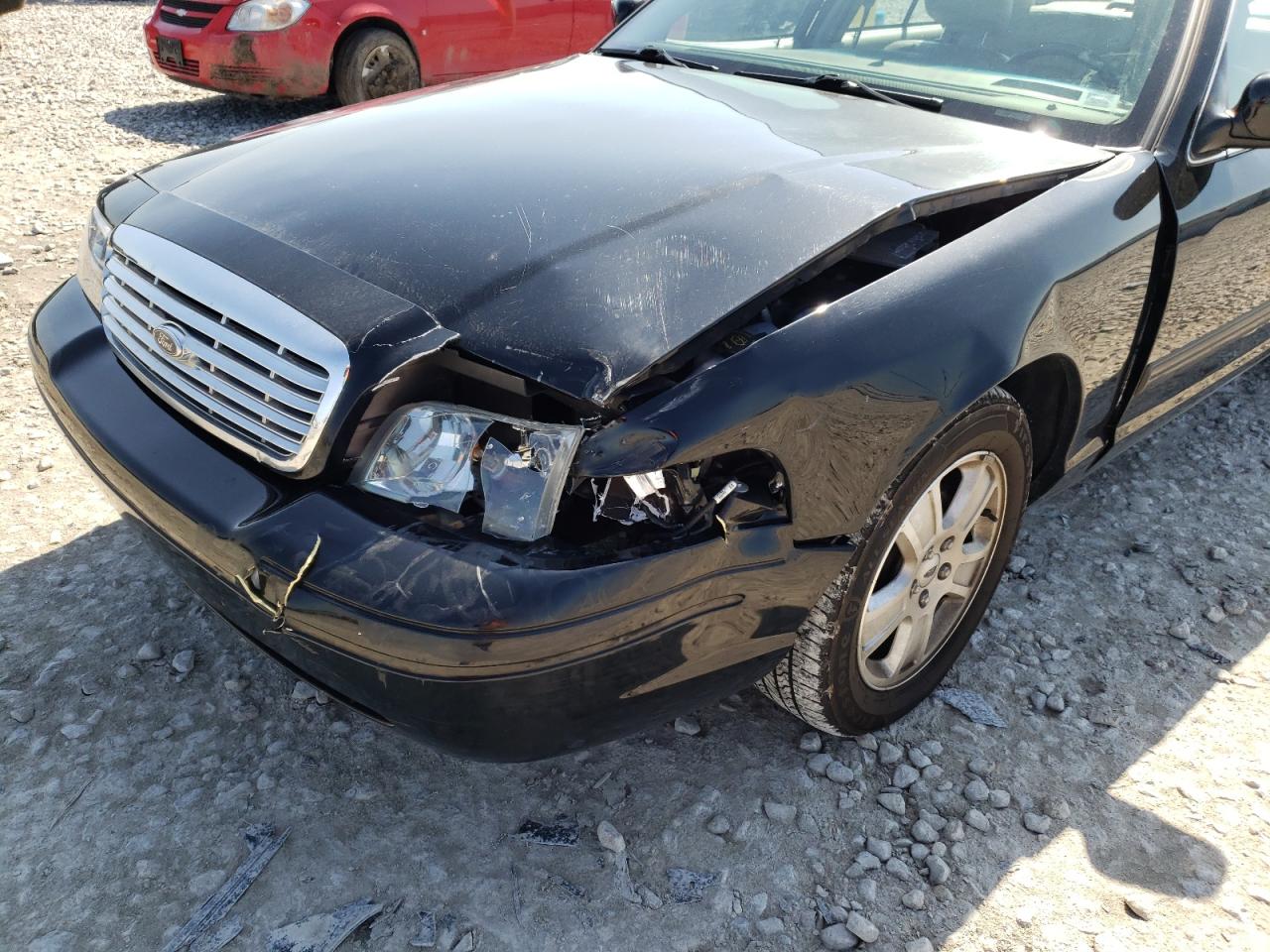 Photo 9 from auction – 2011 FORD CROWN VICT with VIN 2FABP7EV9BX174869