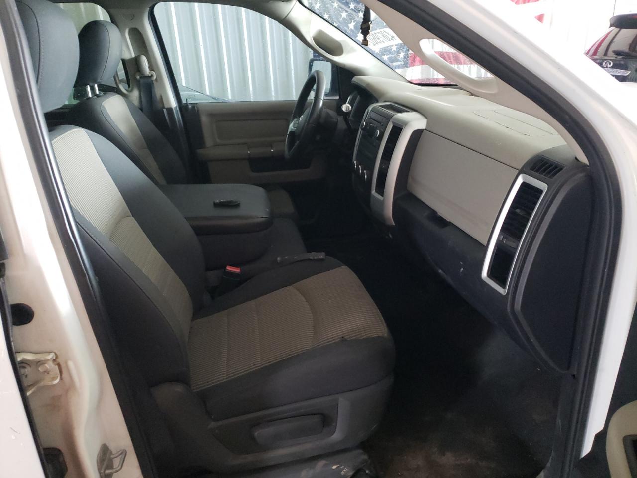 Photo 5 from auction – 2011 DODGE RAM 1500 with VIN 1D7RB1GP7BS679594