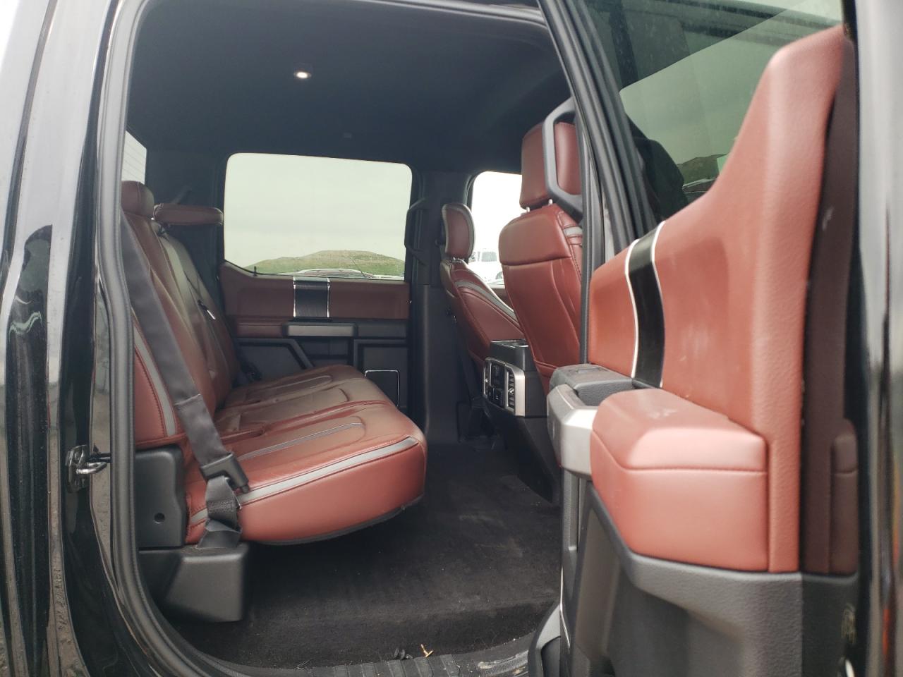 Photo 6 from auction – 2018 FORD F150 SUPER with VIN 1FTFW1EG1JFC15468