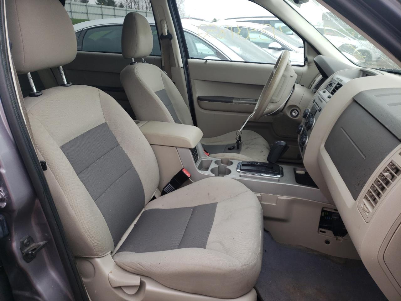Photo 5 from auction – 2008 FORD ESCAPE XLT with VIN 1FMCU03ZX8KC72062