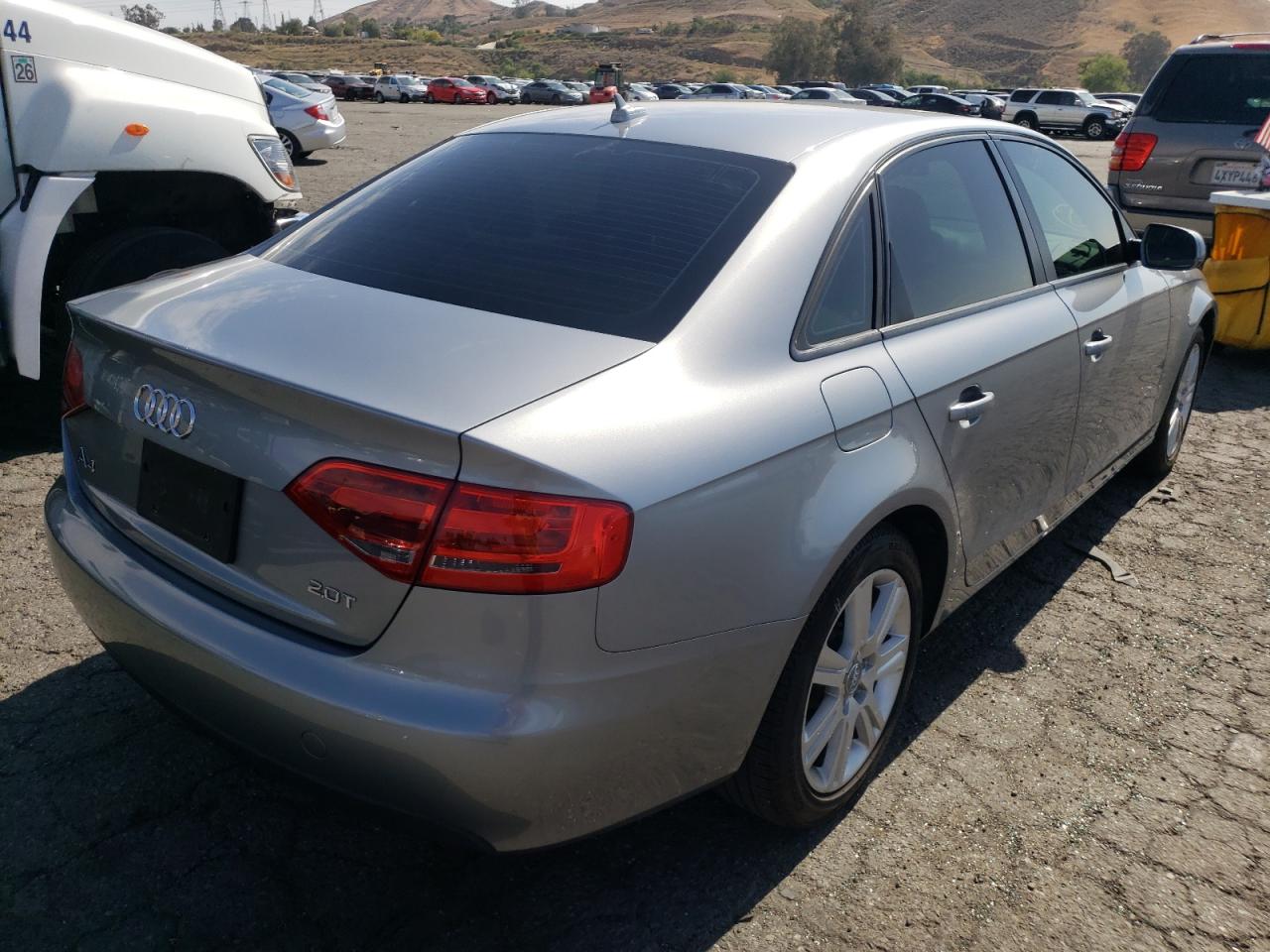 Photo 4 from auction – 2011 AUDI A4 PREMIUM with VIN WAUAFAFL4BN028638