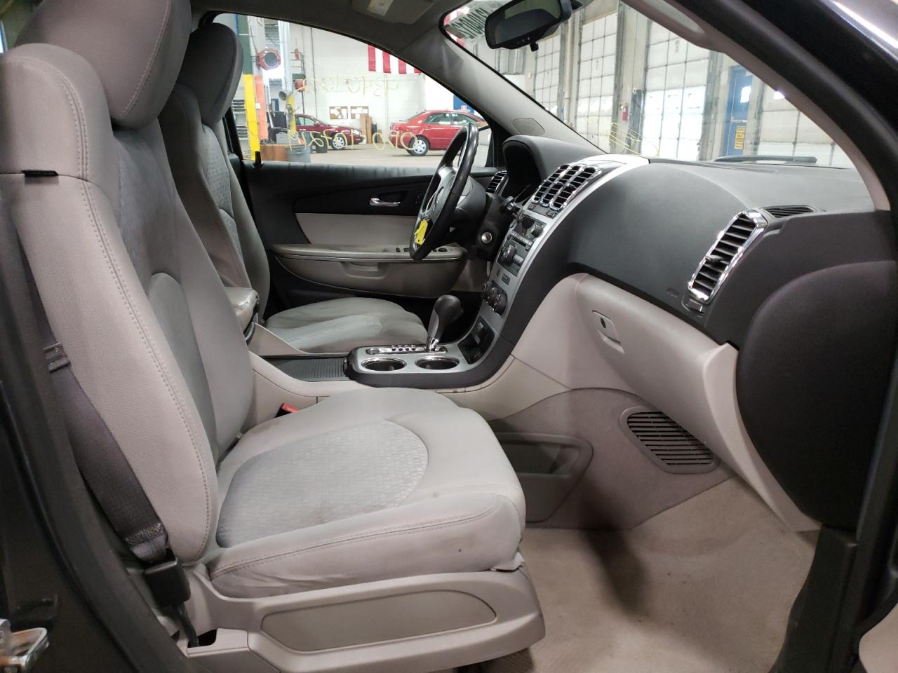 Photo 5 from auction – 2012 GMC ACADIA SLE with VIN 1GKKRNED2CJ252018