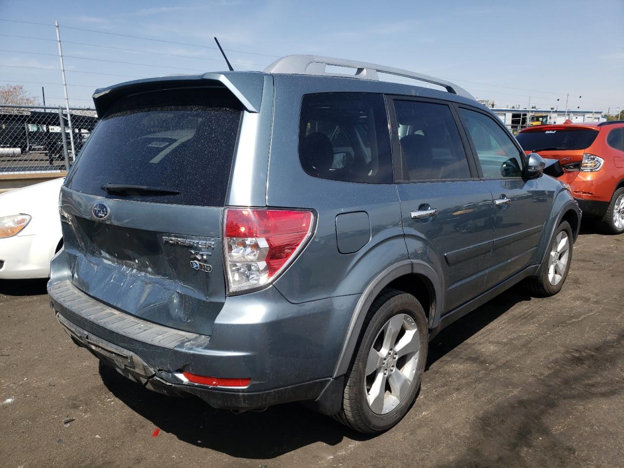 Photo 4 from auction – 2011 SUBARU FORESTER T with VIN JF2SHGHC0BH736225