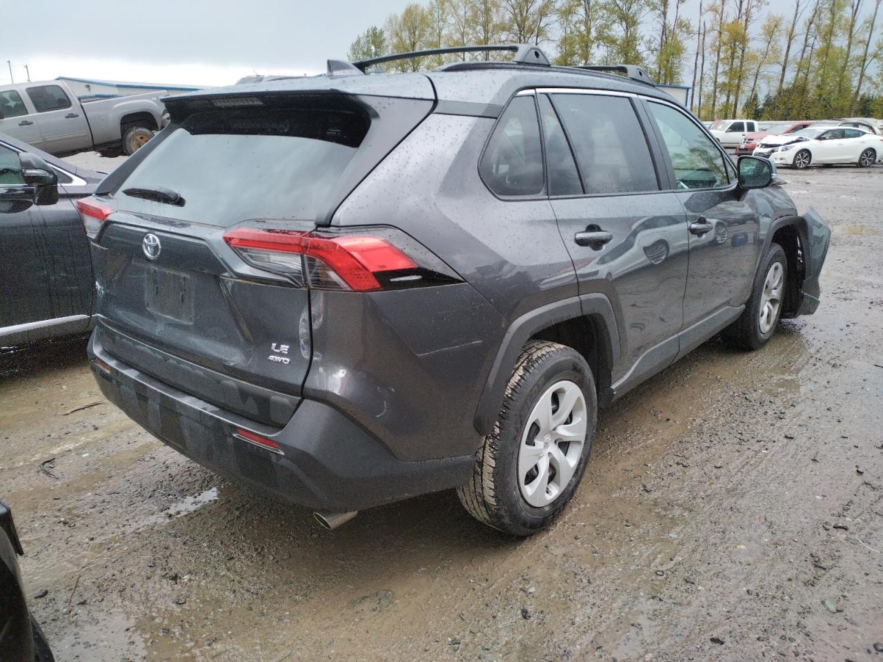 Photo 4 from auction – 2021 TOYOTA RAV4 LE with VIN 2T3G1RFVXMC169870