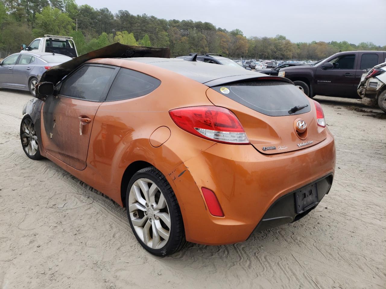 Photo 3 from auction – 2013 HYUNDAI VELOSTER with VIN KMHTC6AD1DU179734