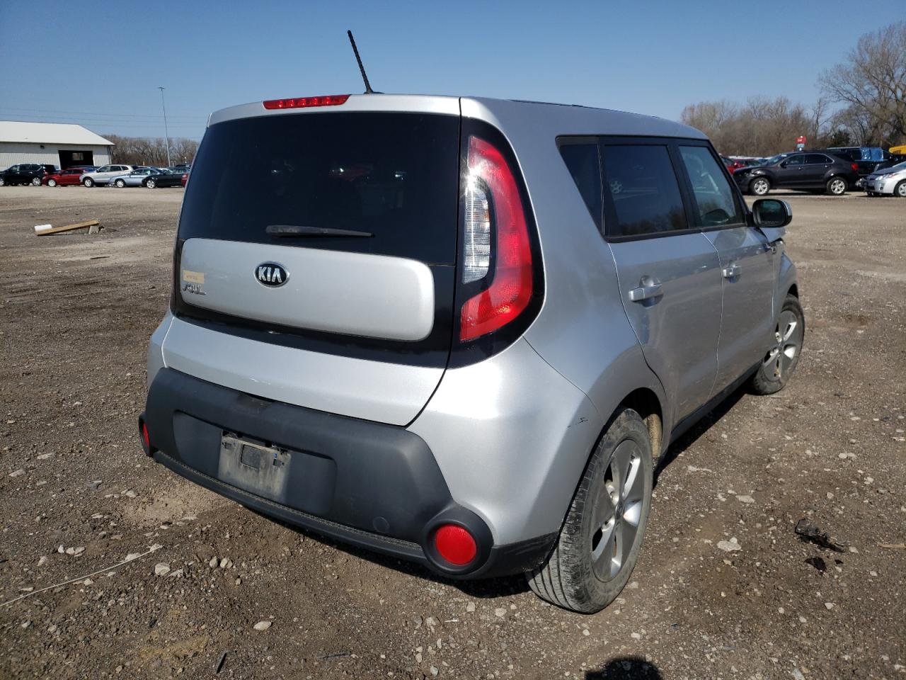 Photo 4 from auction – 2016 KIA SOUL with VIN KNDJN2A20G7822932
