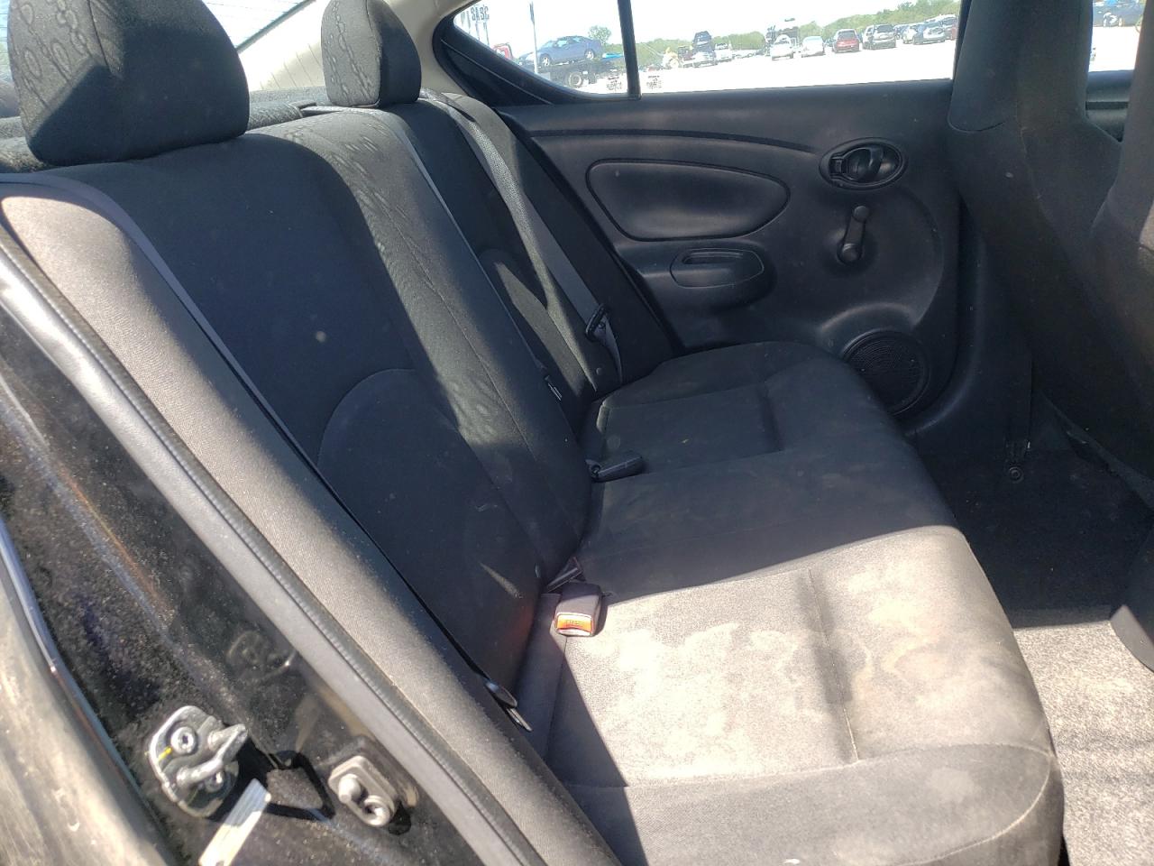 Photo 6 from auction – 2016 NISSAN VERSA S with VIN 3N1CN7AP5GL859121