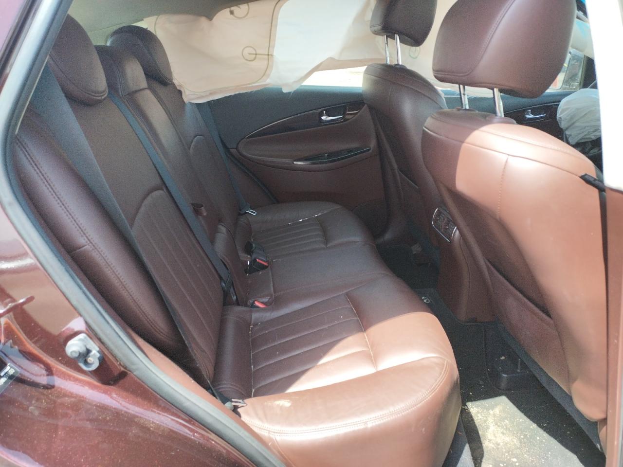Photo 6 from auction – 2011 INFINITI EX35 BASE with VIN JN1AJ0HP1BM801800