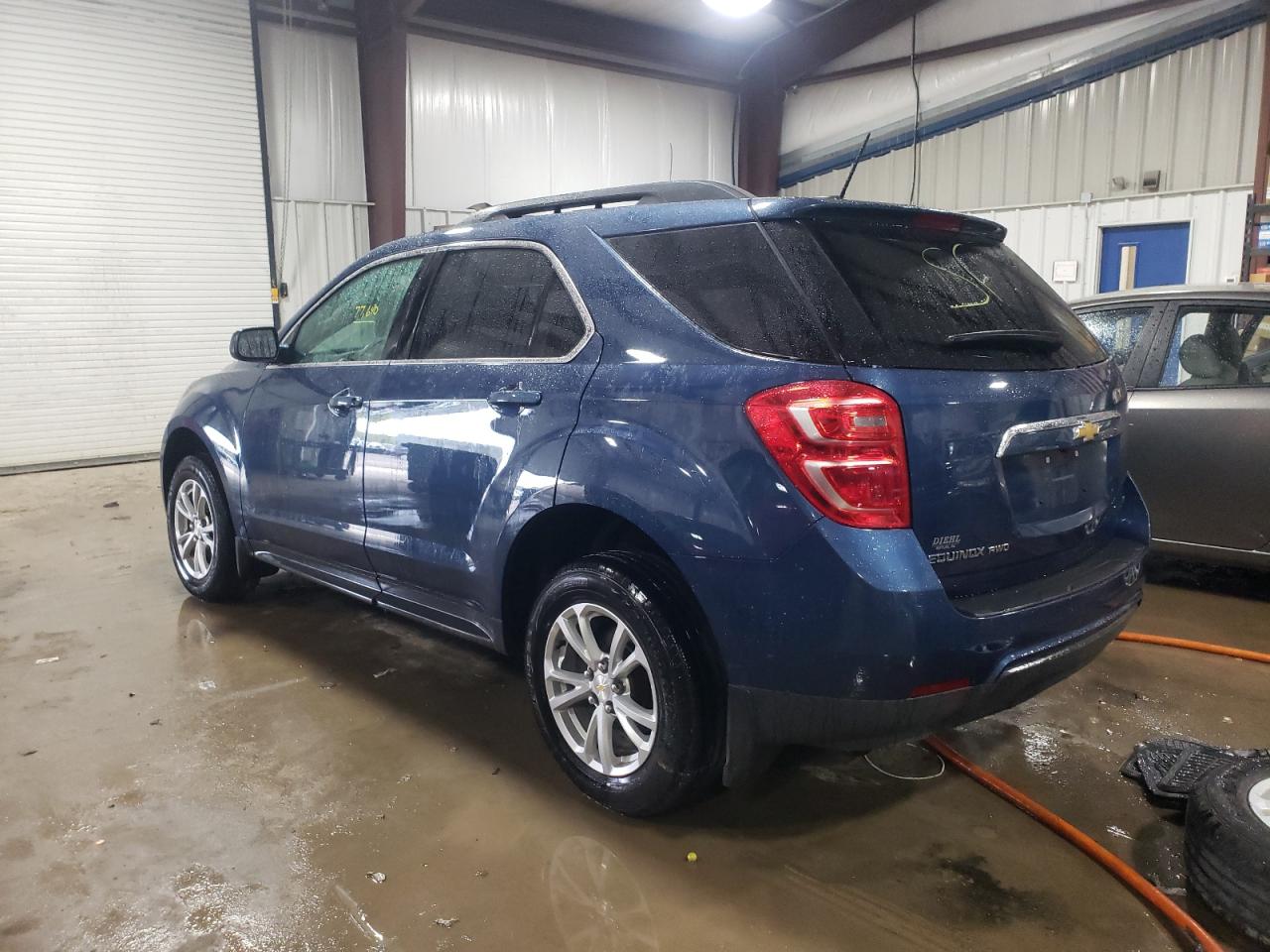 Photo 3 from auction – 2017 CHEVROLET EQUINOX LT with VIN 2GNFLFEK0H6105520