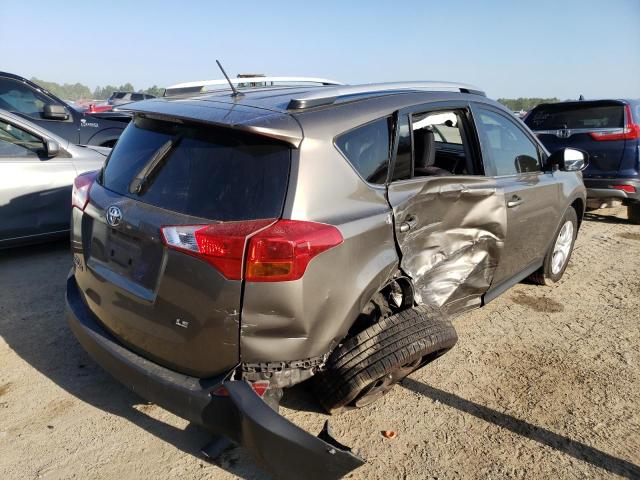 Foto 4 de la subasta – 2015 TOYOTA RAV4 LE con VIN JTMZFREV4FD044356