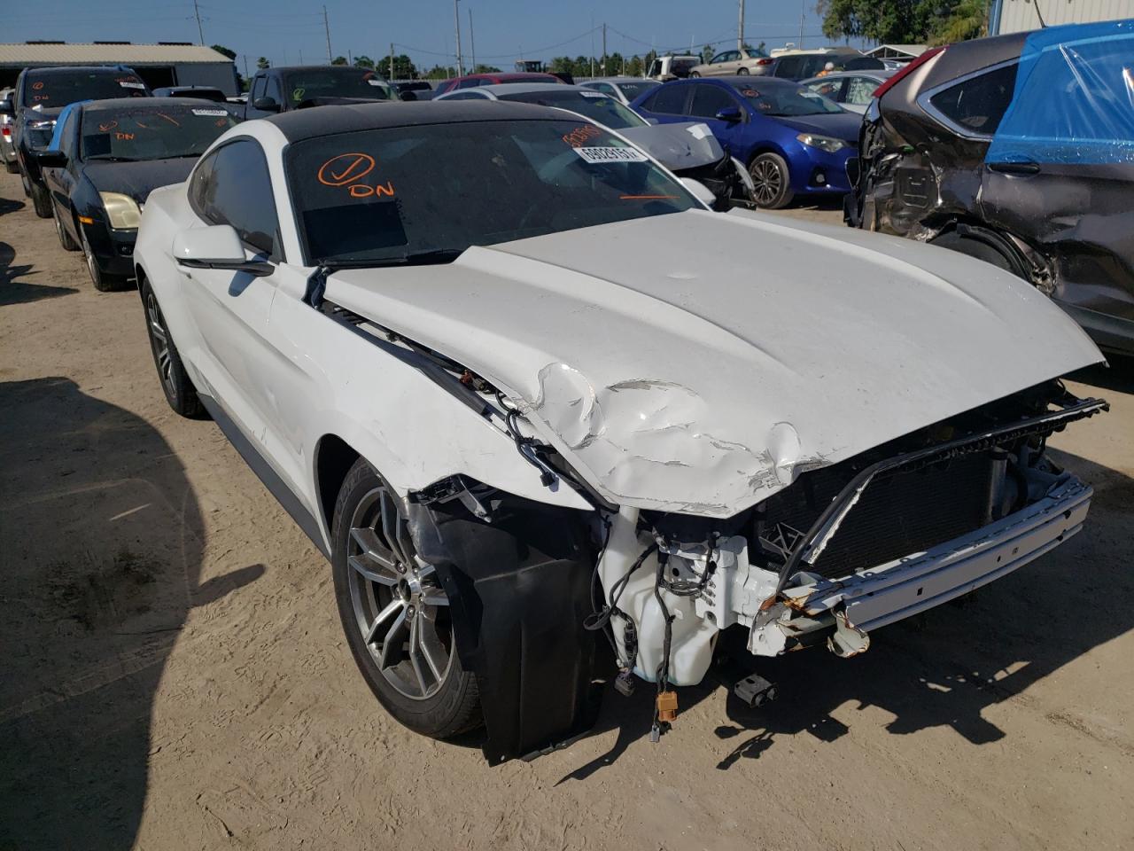 FORD MUSTANG 2016 with VIN 1FA6P8TH5G5271693 - Photo from auction
