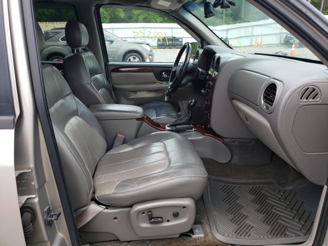 Photo 5 from auction – 2002 GMC ENVOY XL with VIN 1GKET16S226103968