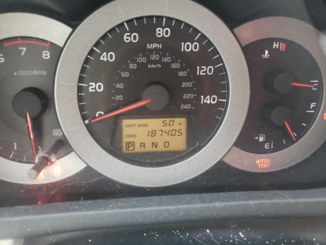 Photo 8 from auction – 2008 TOYOTA RAV4 with VIN JTMBK33V286033974