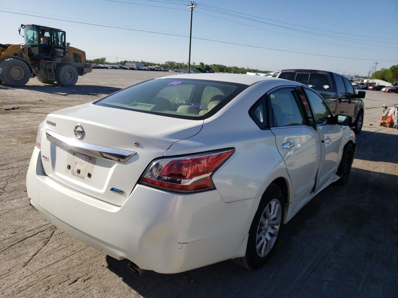 Photo 4 from auction – 2014 NISSAN ALTIMA 2.5 with VIN 1N4AL3AP4EC128231