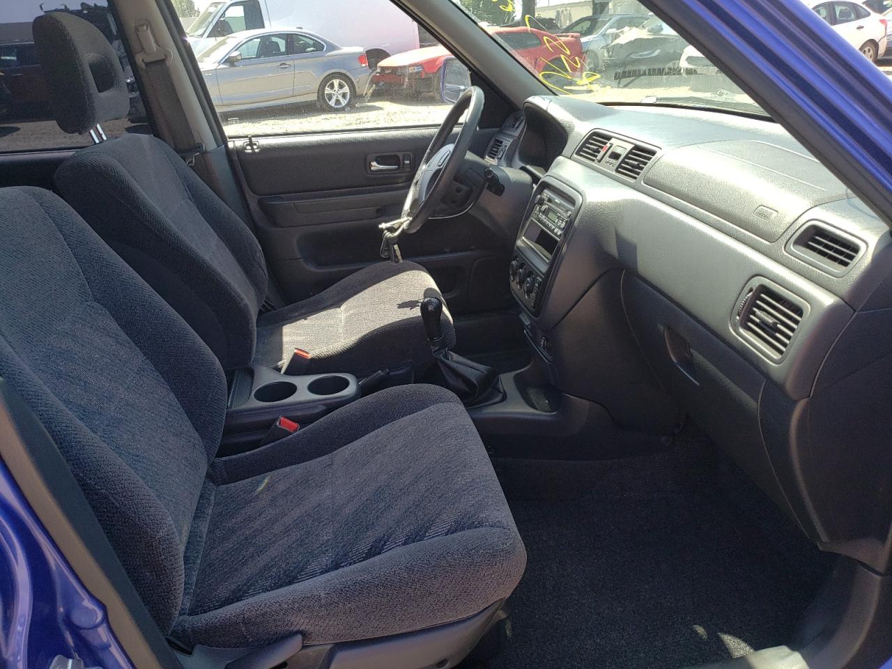 Photo 5 from auction – 2000 HONDA CR-V EX with VIN JHLRD1765YC033214
