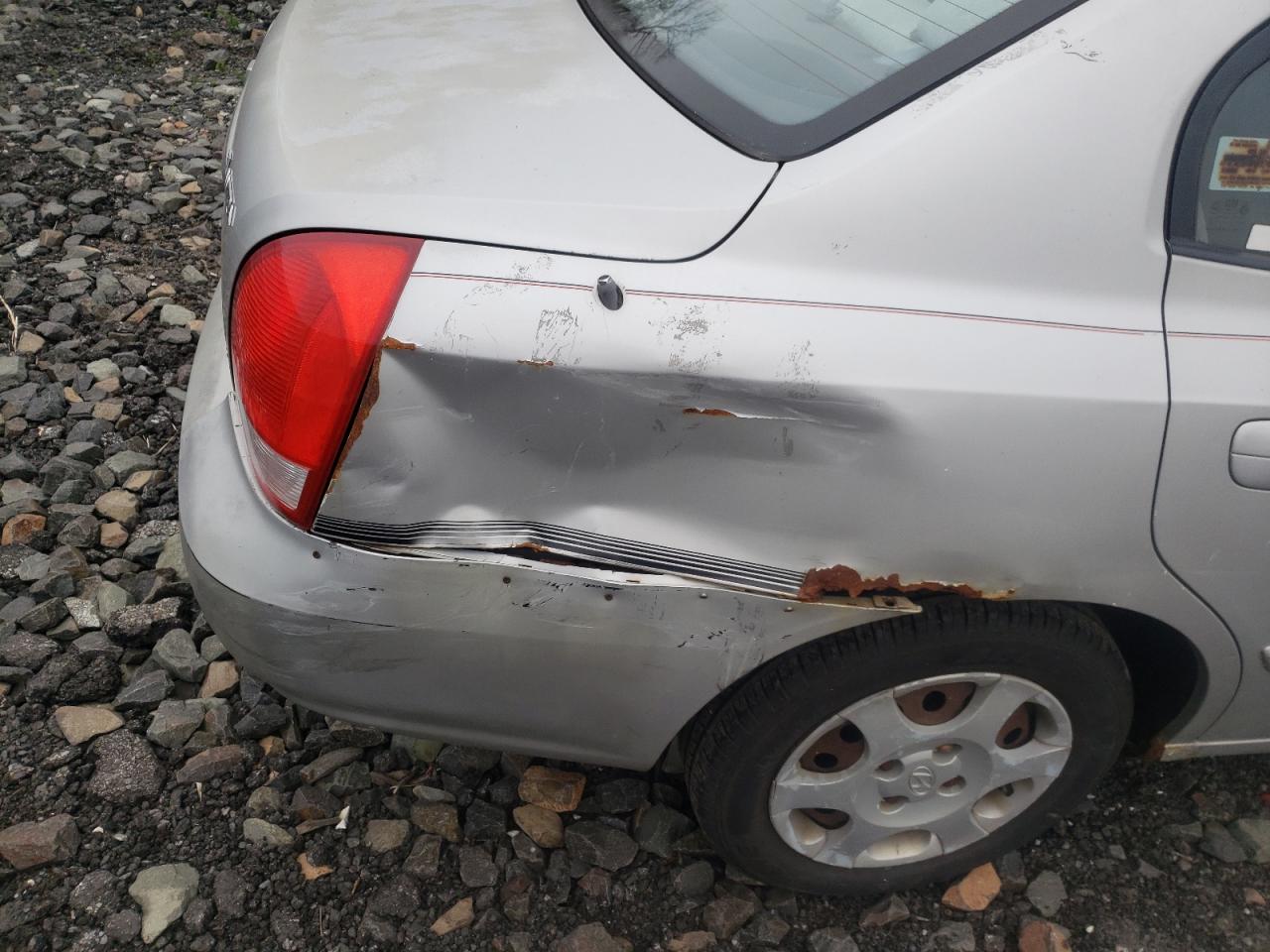 Photo 9 from auction – 2002 HYUNDAI ELANTRA with VIN KMHDN45D12U311160