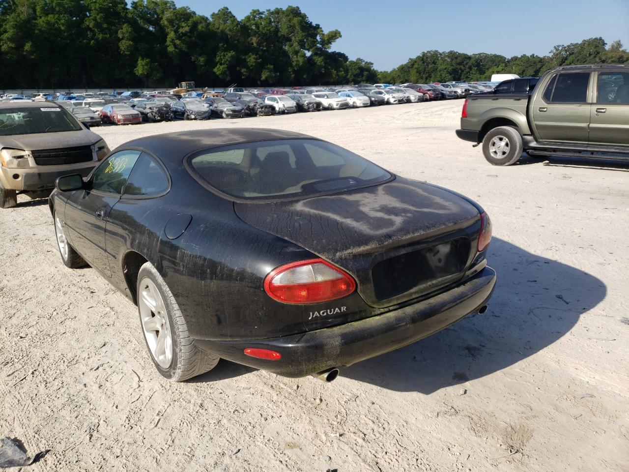 Photo 3 from auction – 2000 JAGUAR XK8 with VIN SAJJA41C2YNA05687