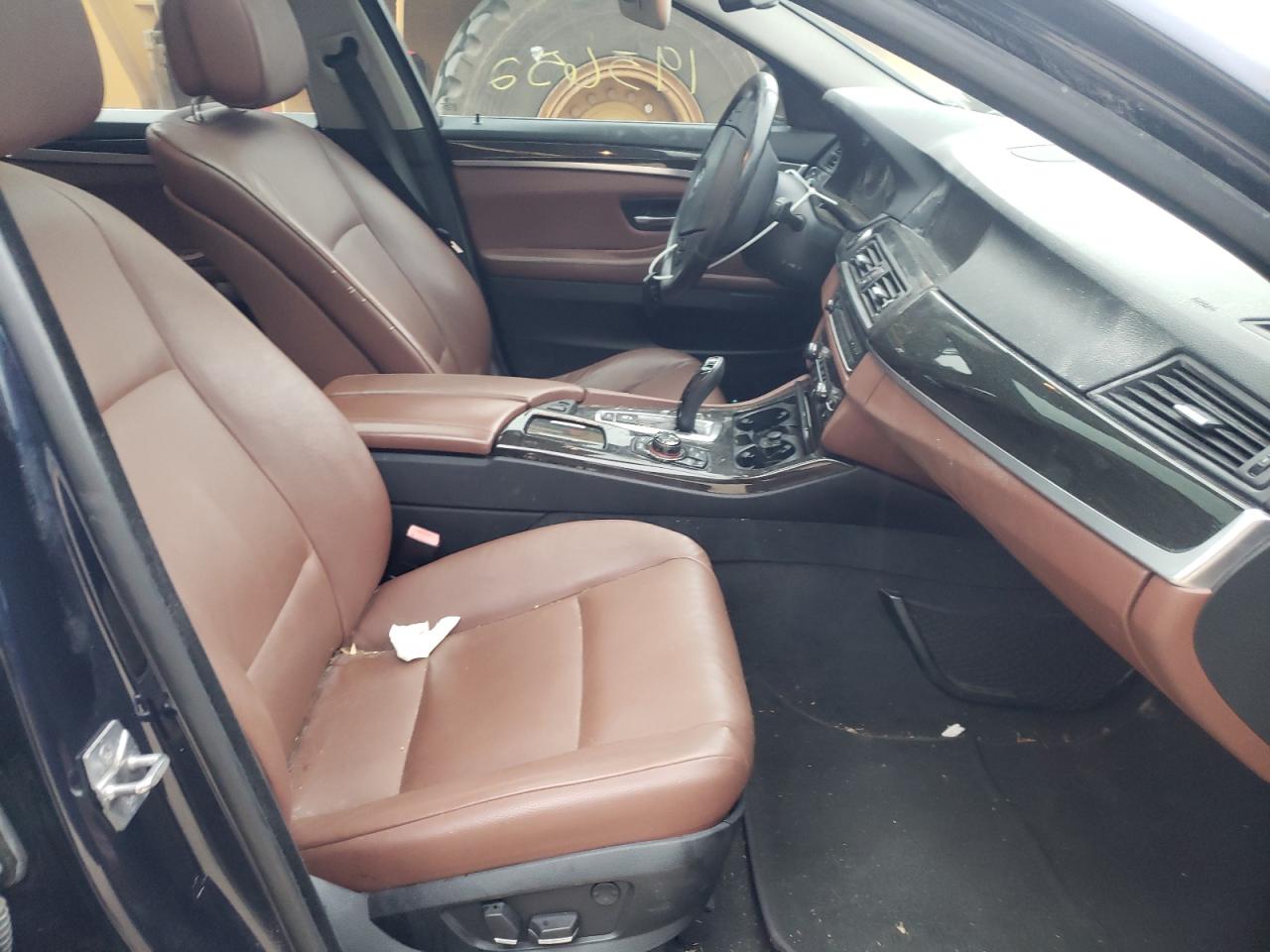 Photo 5 from auction – 2012 BMW 528 XI with VIN WBAXH5C50CDW04461