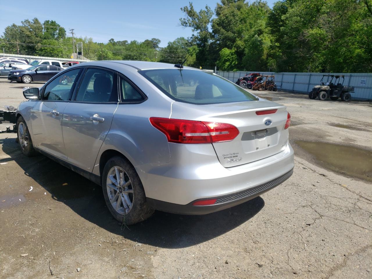 Photo 3 from auction – 2018 FORD FOCUS SE with VIN 1FADP3F20JL288602