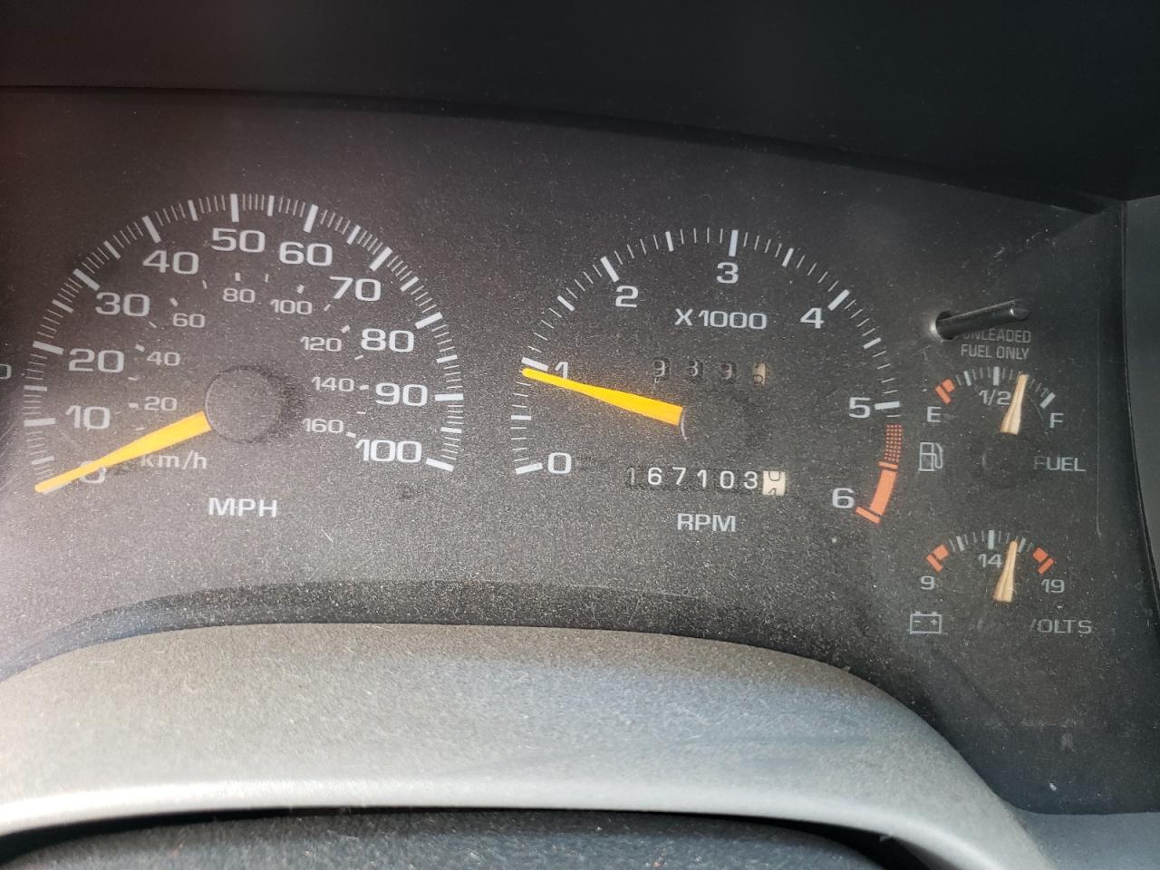 Photo 8 from auction – 1997 CHEVROLET BLAZER with VIN 1GNDT13WXV2179584