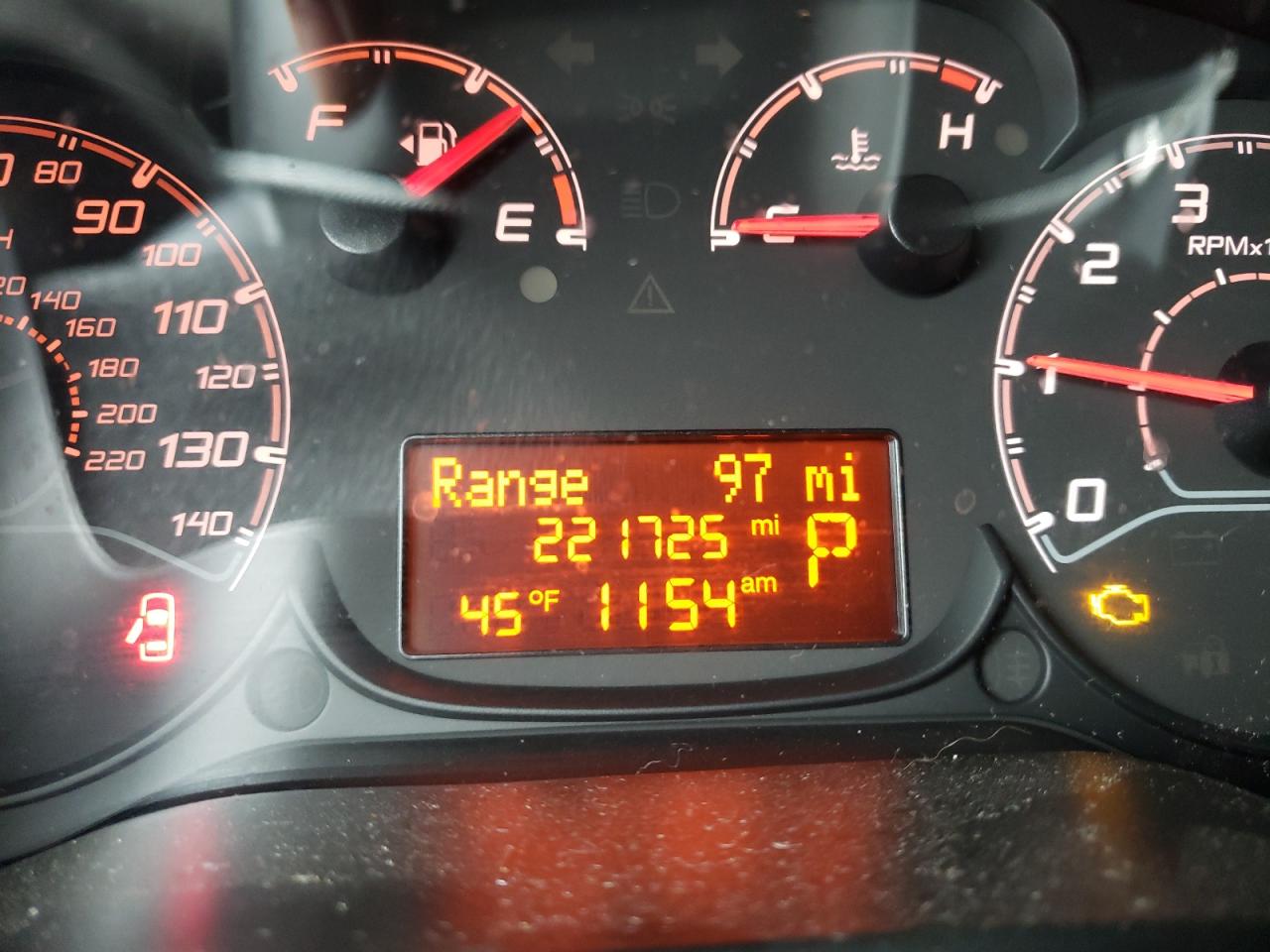 Photo 8 from auction – 2016 RAM PROMASTER with VIN ZFBERFAT0G6C38256