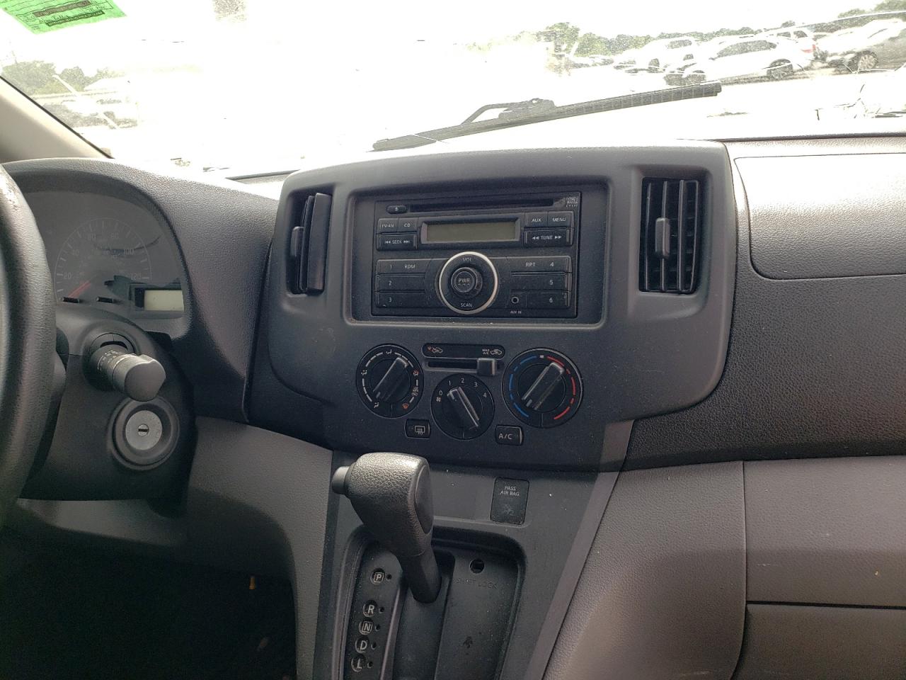Photo 9 from auction – 2013 NISSAN NV200 2.5S with VIN 3N6CM0KN5DK696067