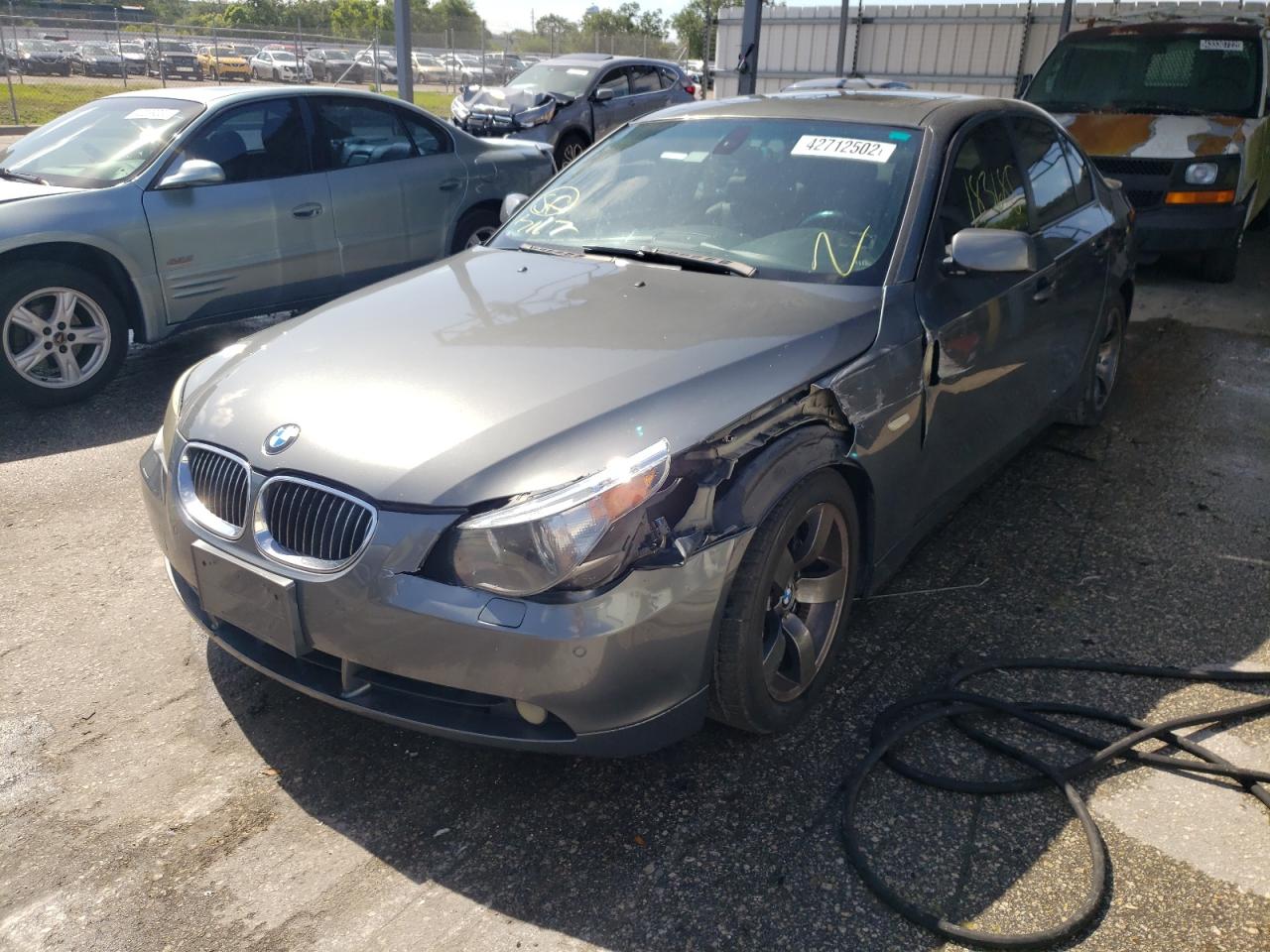Photo 2 from auction – 2007 BMW 525 I with VIN WBANE53557CW61301