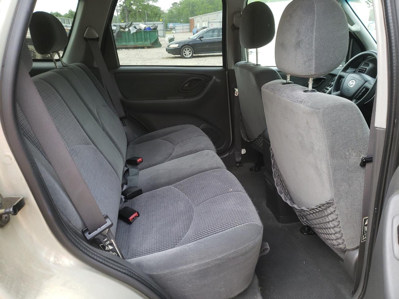 Photo 6 from auction – 2004 MAZDA TRIBUTE LX with VIN 4F2YZ94154KM09086
