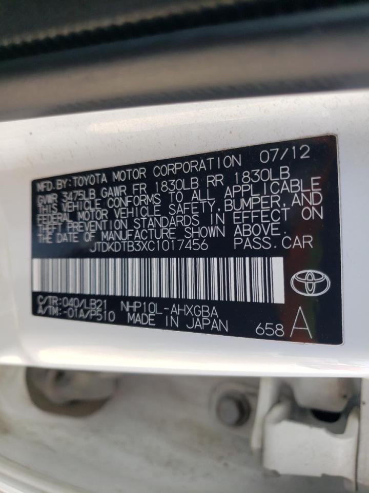 Photo 10 from auction – 2012 TOYOTA PRIUS C with VIN JTDKDTB3XC1017456