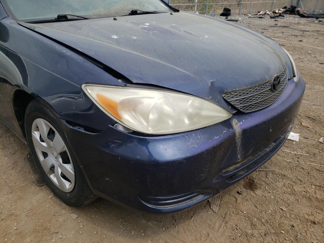 Photo 9 from auction – 2002 TOYOTA CAMRY LE with VIN 4T1BE32K72U593700