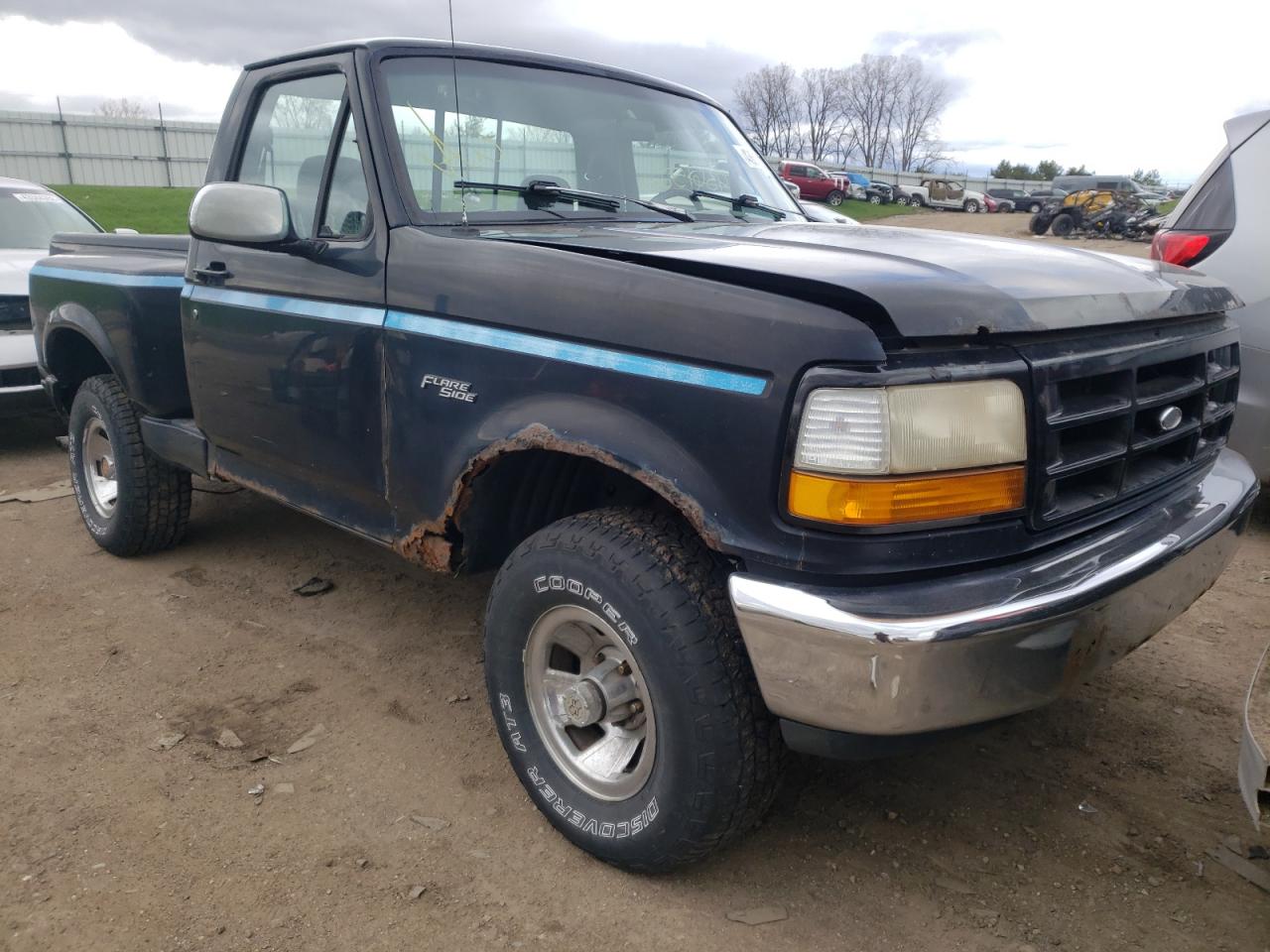 Photo 1 from auction – 1992 FORD F150 with VIN 1FTEF14H3NKB27749