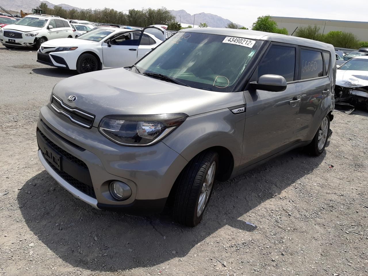 Photo 2 from auction – 2018 KIA SOUL + with VIN KNDJP3A56J7537475
