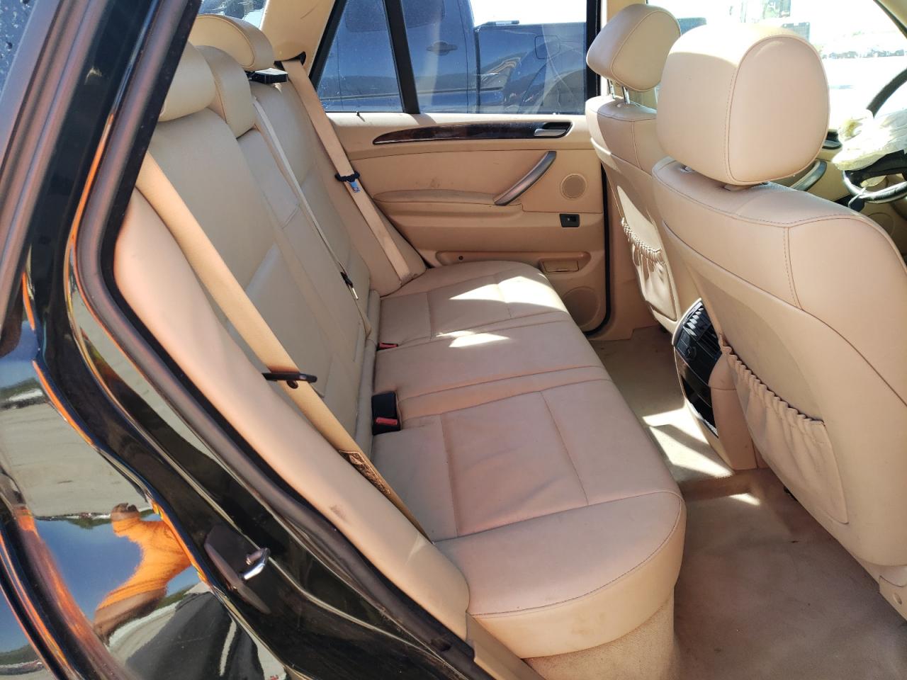 Photo 6 from auction – 2005 BMW X5 3.0I with VIN 5UXFA13595LY16696