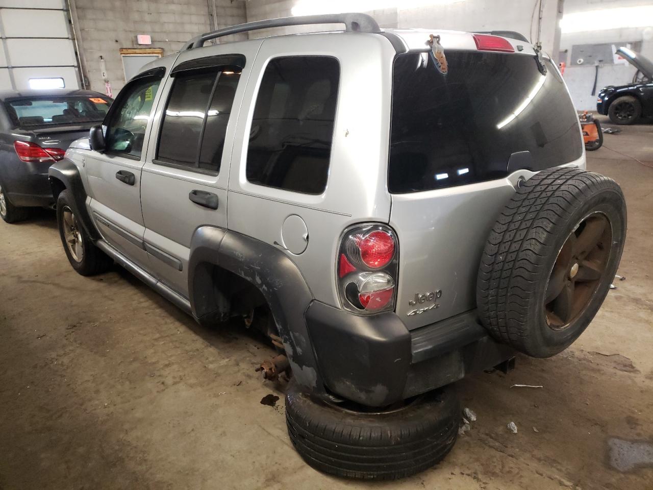 Photo 3 from auction – 2007 JEEP LIBERTY SP with VIN 1J4GL48K77W646432
