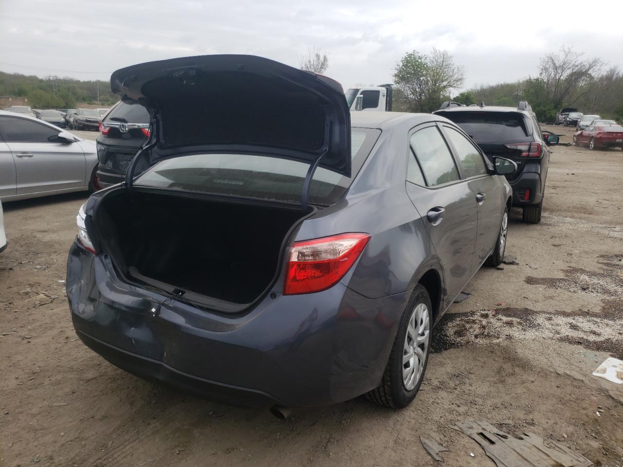 Photo 4 from auction – 2019 TOYOTA COROLLA L with VIN 5YFBURHE3KP928895
