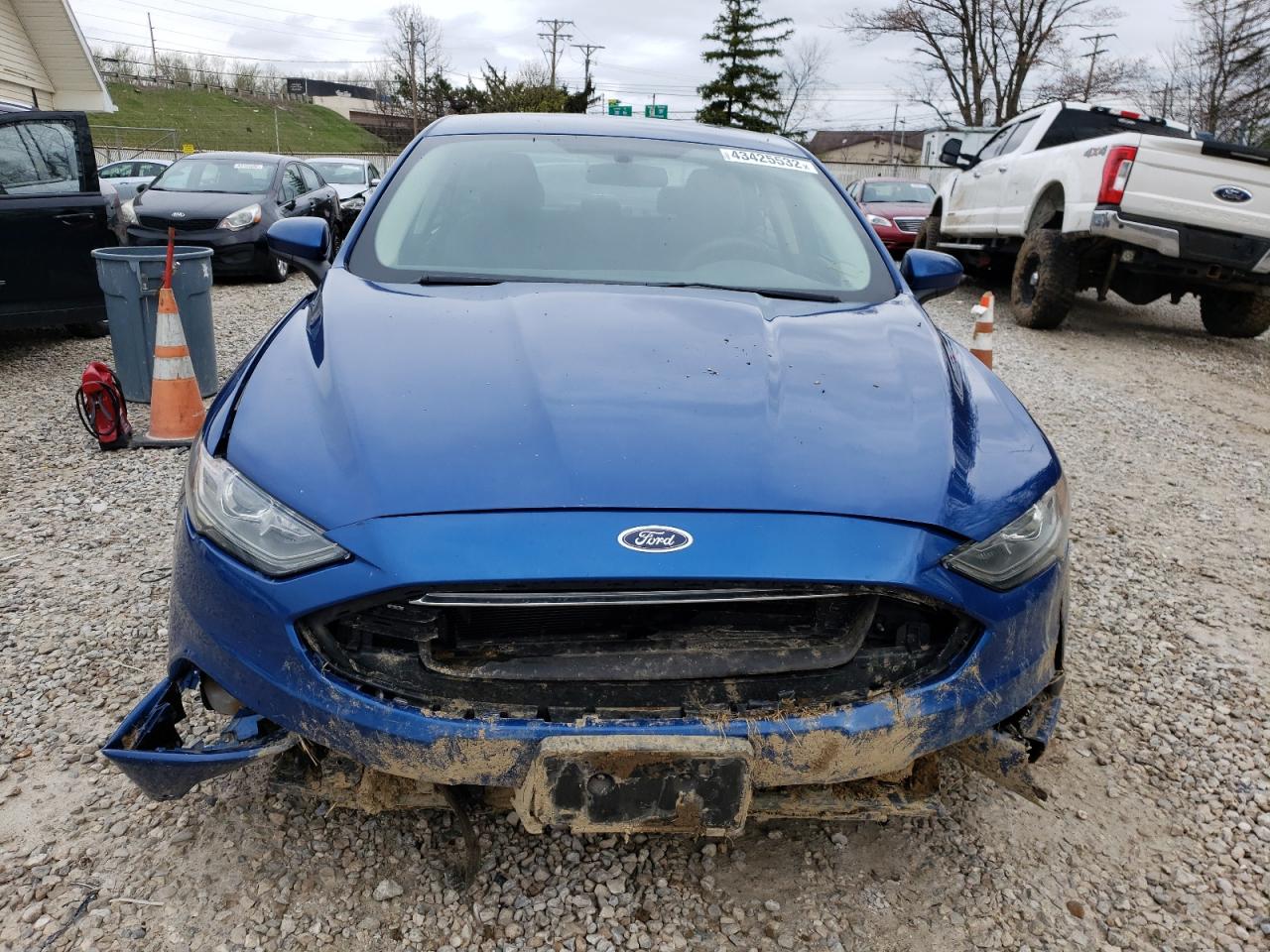 Photo 9 from auction – 2017 FORD FUSION SE with VIN 3FA6P0LU8HR380775
