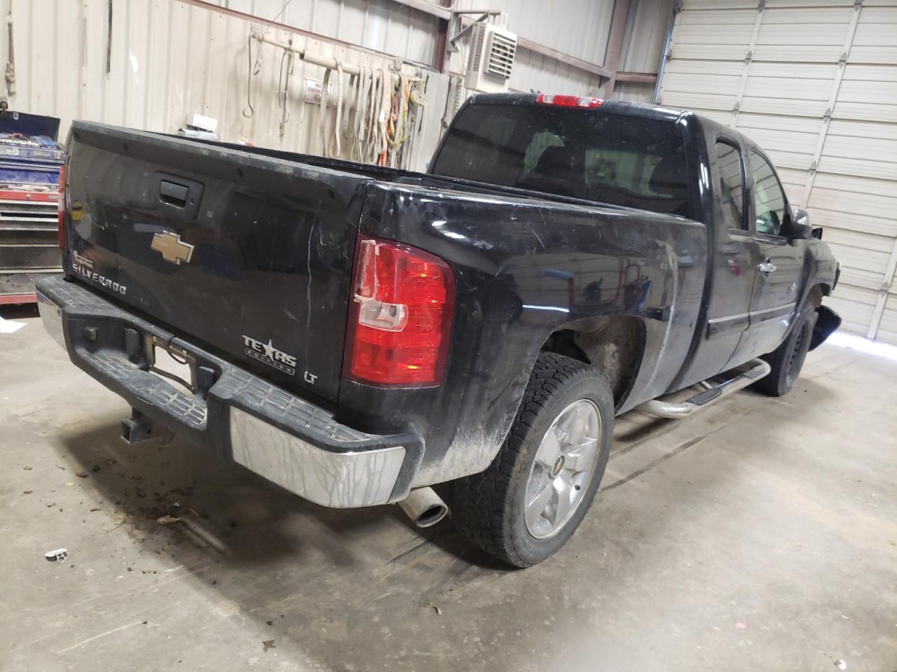Photo 4 from auction – 2009 CHEVROLET SILVERADO with VIN 2GCEC29J791104393