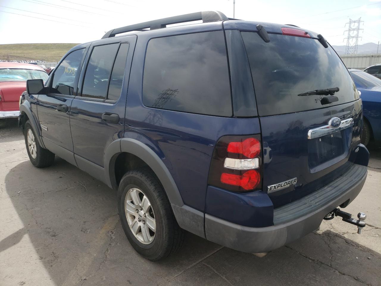 Photo 3 from auction – 2006 FORD EXPLORER X with VIN 1FMEU63E26UA90107