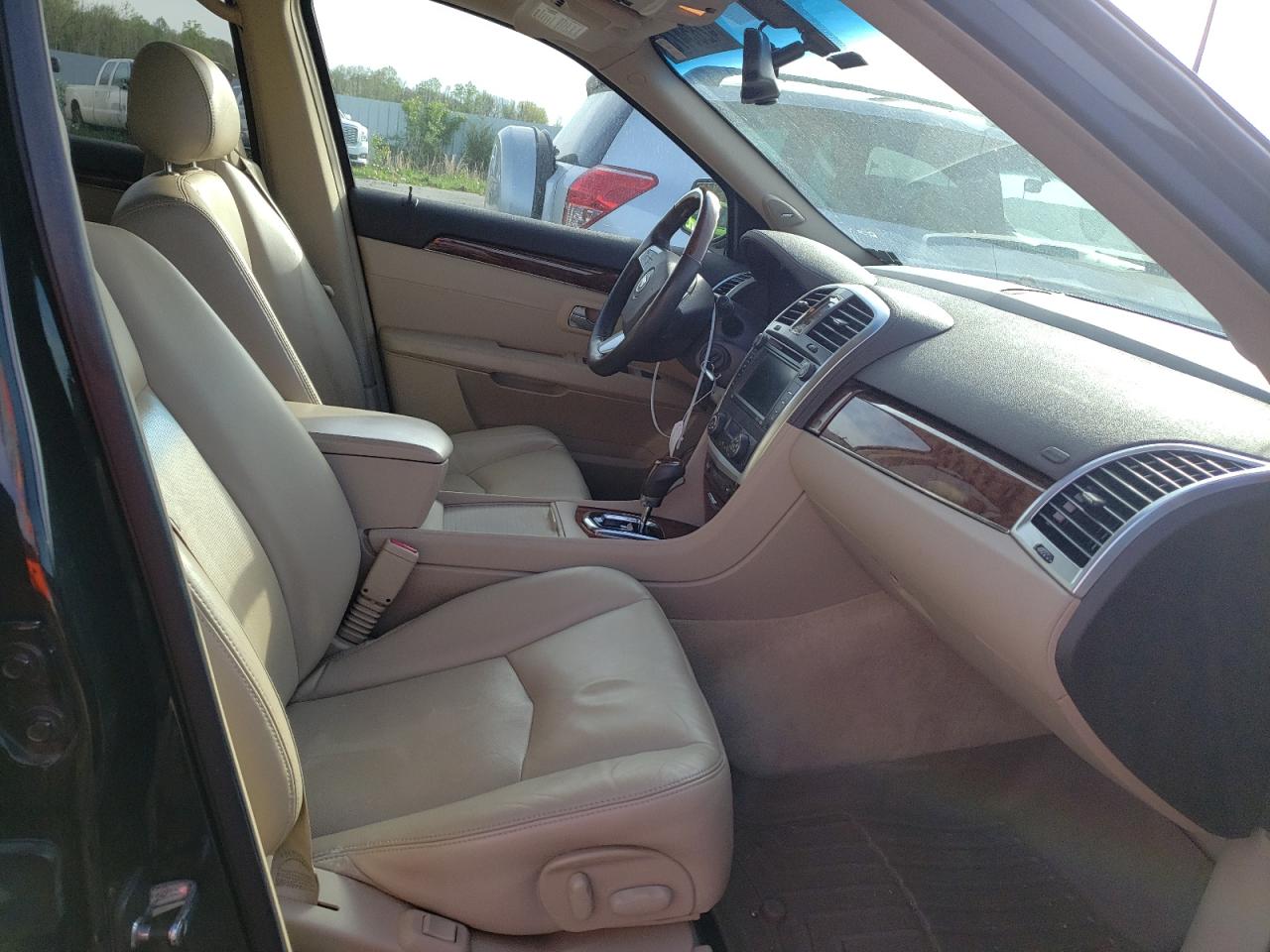 Photo 5 from auction – 2009 CADILLAC SRX with VIN 1GYEE637590139874