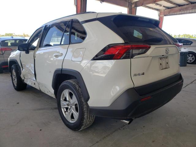 Photo 3 from auction – 2019 TOYOTA RAV4 XLE with VIN JTMW1RFVXKD502170