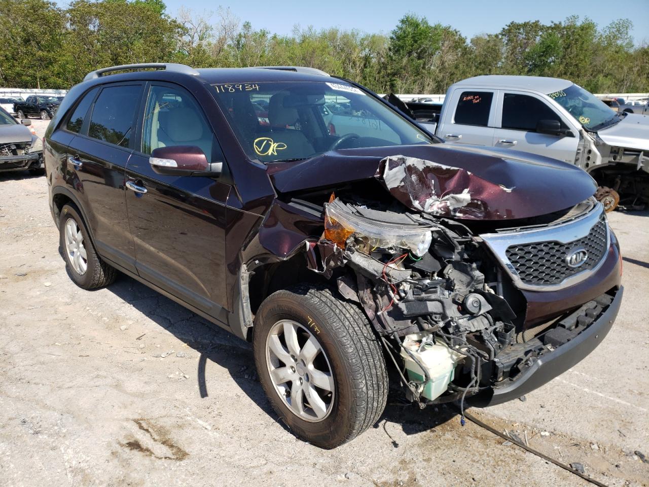 KIA SORENTO BA 2011 with VIN 5XYKT4A10BG118934 - Photo from auction