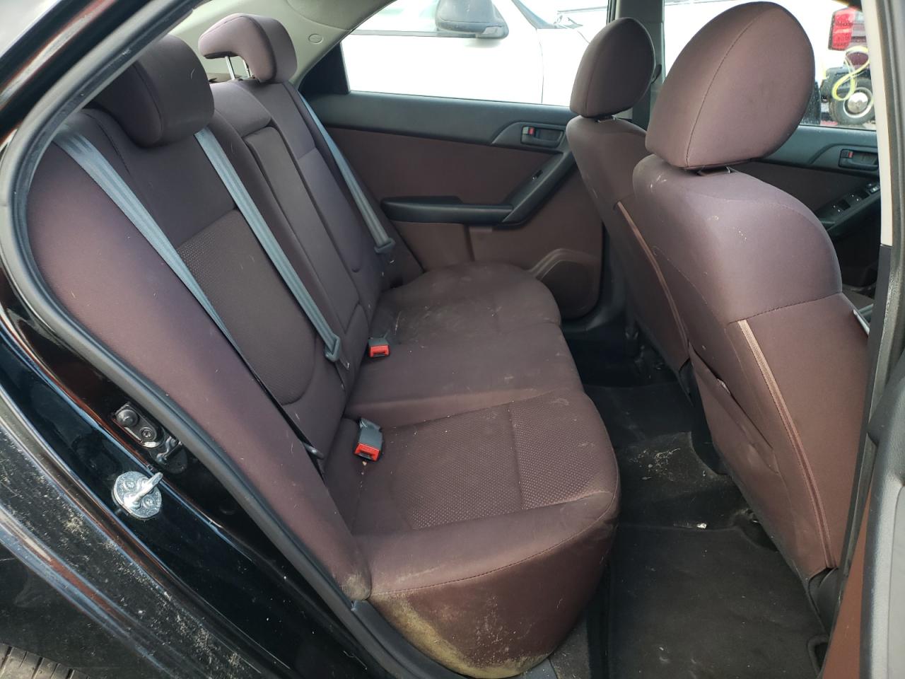 Photo 6 from auction – 2010 KIA FORTE EX with VIN KNAFU4A26A5180964